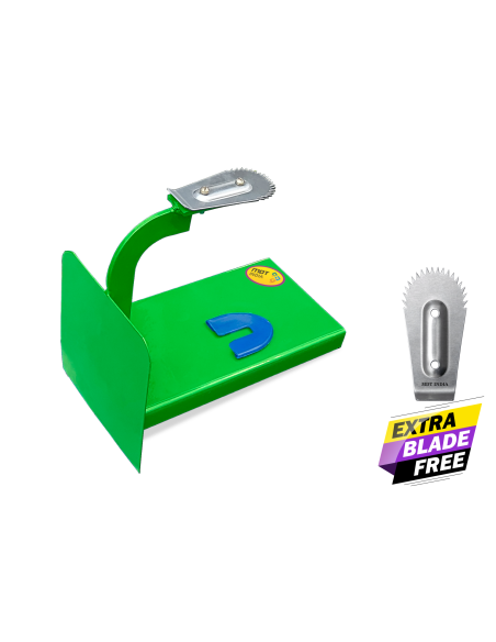 High Neck Metal Table Top Coconut Scraper (Green)